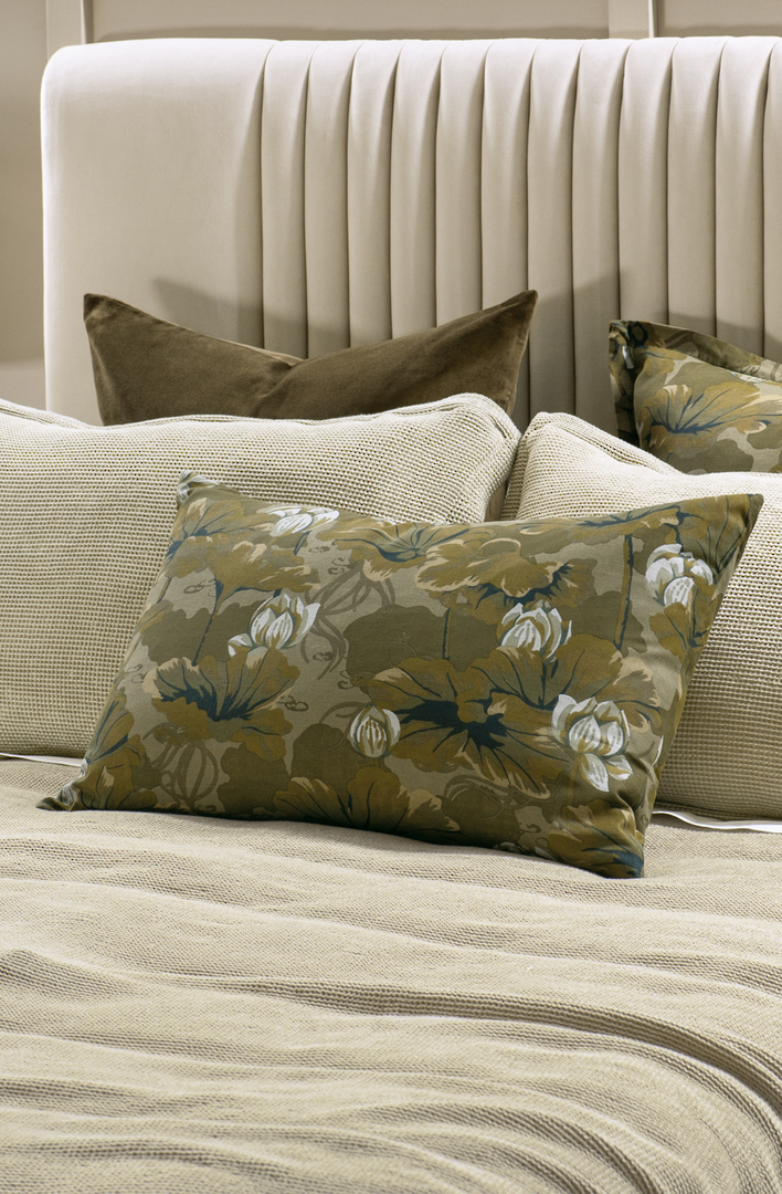 Bianca Lorenne - Waterlily Olive Comforter (Cushion-Pillowcases-Eurocases Sold Separately) image 2